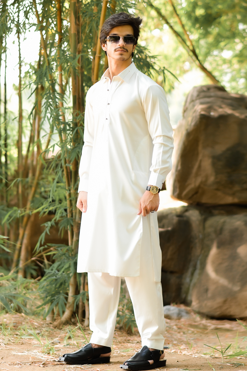 STITCHED SHALWAR WITH KAMEEZ WITH COLLAR YELLOW STRIP -OFF WHITE DN-0017